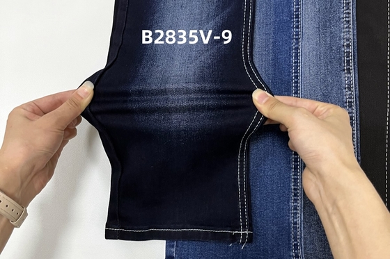 Disponível em tecido de denim de peso médio, elástico e azul escuro, produtos prontos para a fabricação de calças de ganga