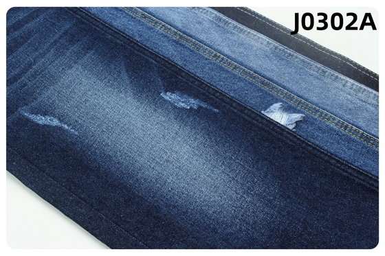 Tecido rígido de denim em azul escuro