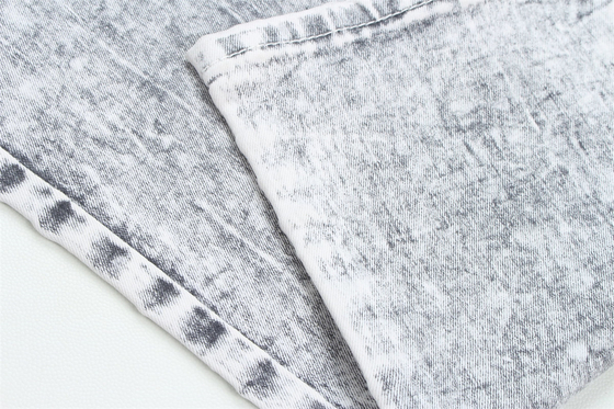 Tecido de denim de cor cinza escura para jeans
