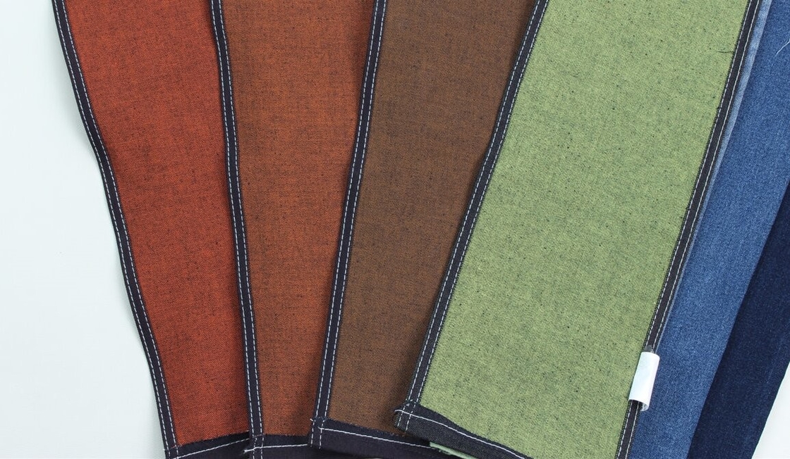 Grosso 10 oz Tecido de denim colorido na parte traseira para jeans