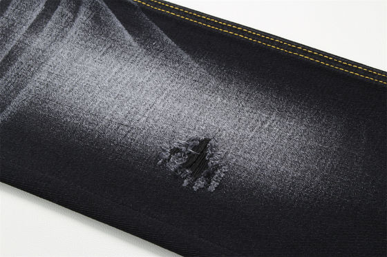 Bom preço 10.5oz Tecido preto denim rígido 100% algodão Preto e preto traseiro para estilo jeans estilo amigo do rapaz suave toque de mão mulheres on-line