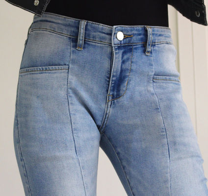 Tecido jeans 339gsm 2% de alta elasticidade com bainha azul escuro 160 cm de largura total